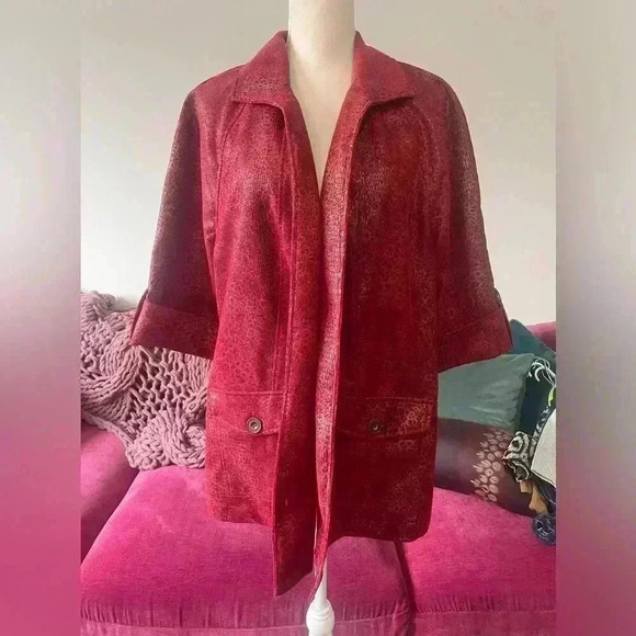 Linear Red Shiny Jacket - Picture 1 of 11
